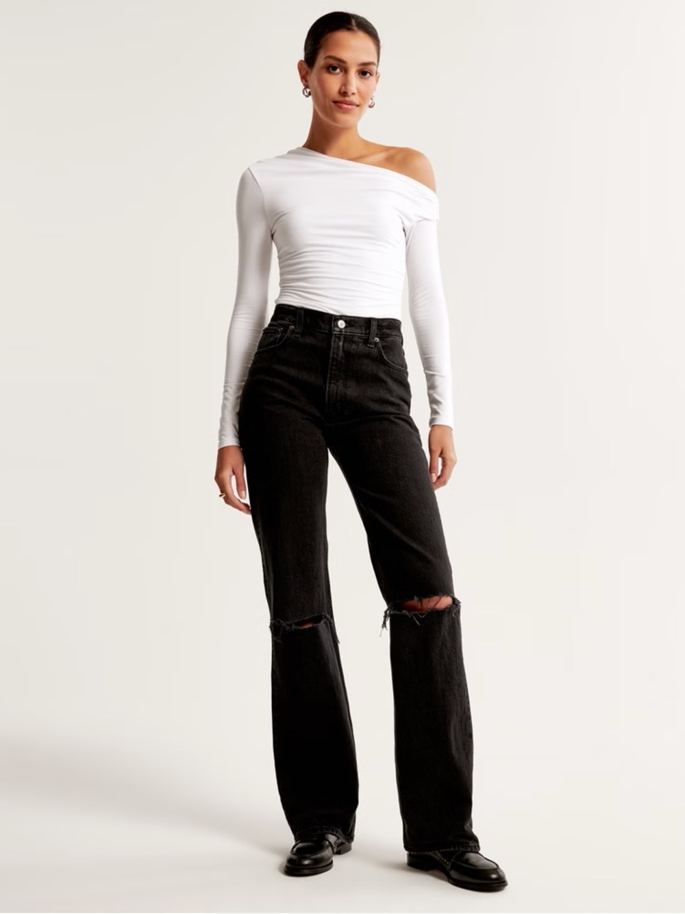 Abercrombie & Fitch Curve Love the 90s Relaxed High Rise Jean Destroy Edition
